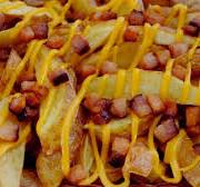 MEIA PORÇÃO BATATA COM BACON E CHEDDAR